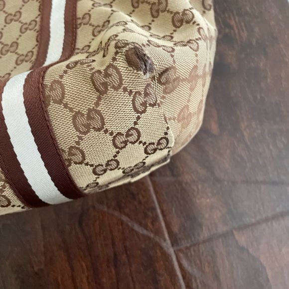 Used authentic Gucci Jolicoeur Tote Bag with CHARMs *HAS WEAR* FLAWS - Picture 9 of 15